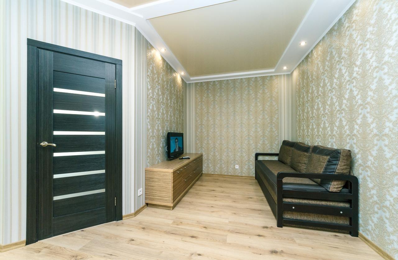 Flatrent Drahomanova 2A Apartamento Kiev Exterior foto