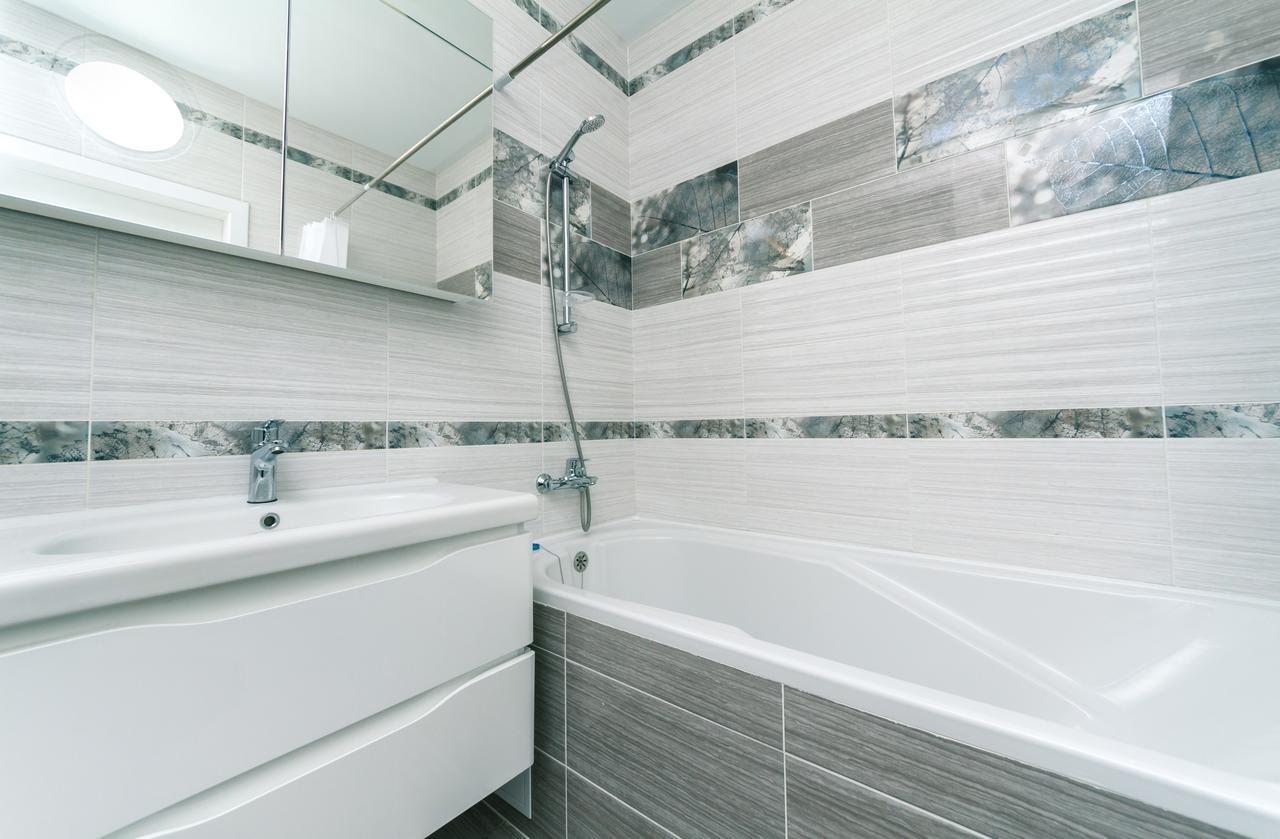 Flatrent Drahomanova 2A Apartamento Kiev Exterior foto