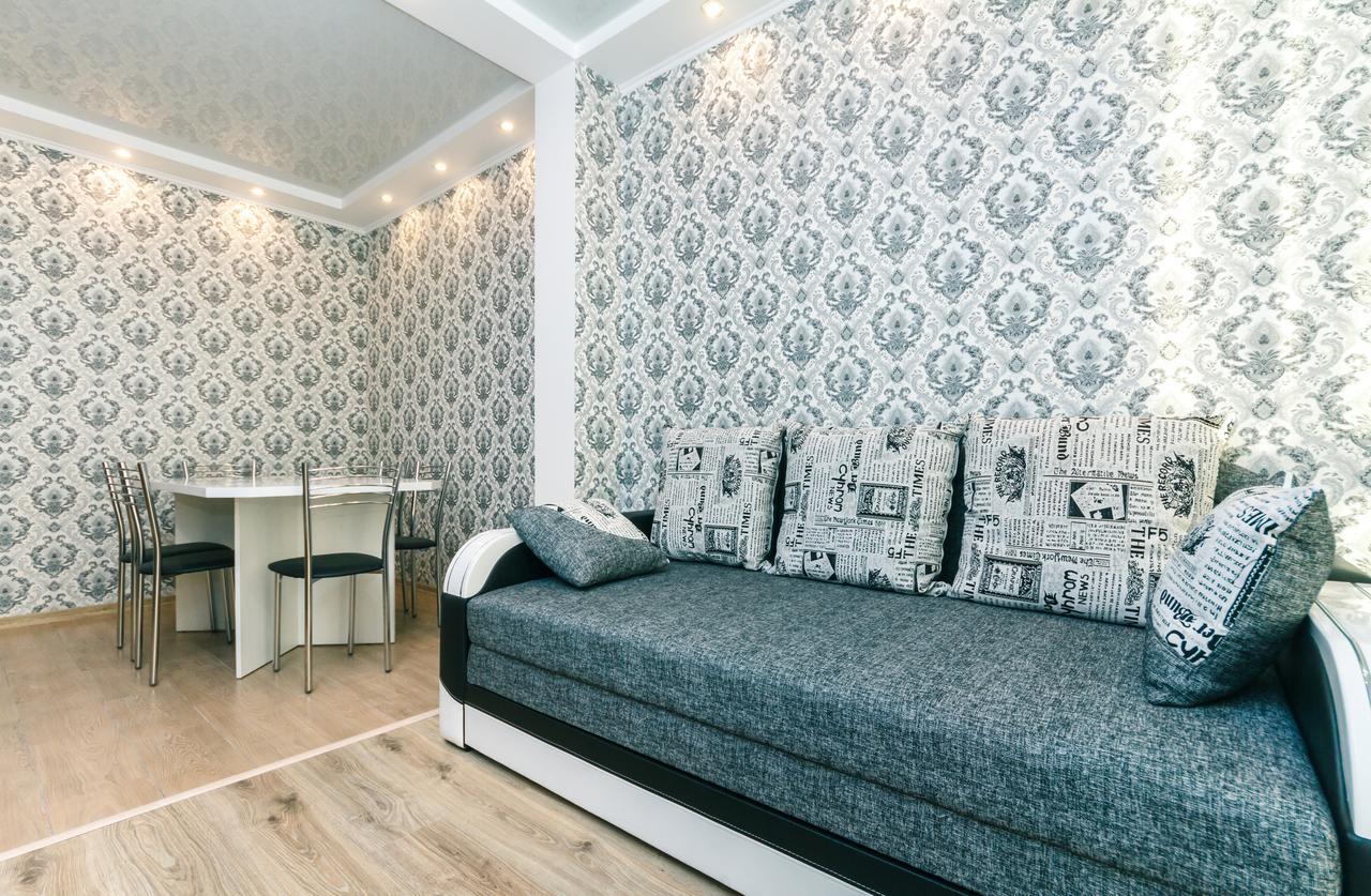 Flatrent Drahomanova 2A Apartamento Kiev Exterior foto