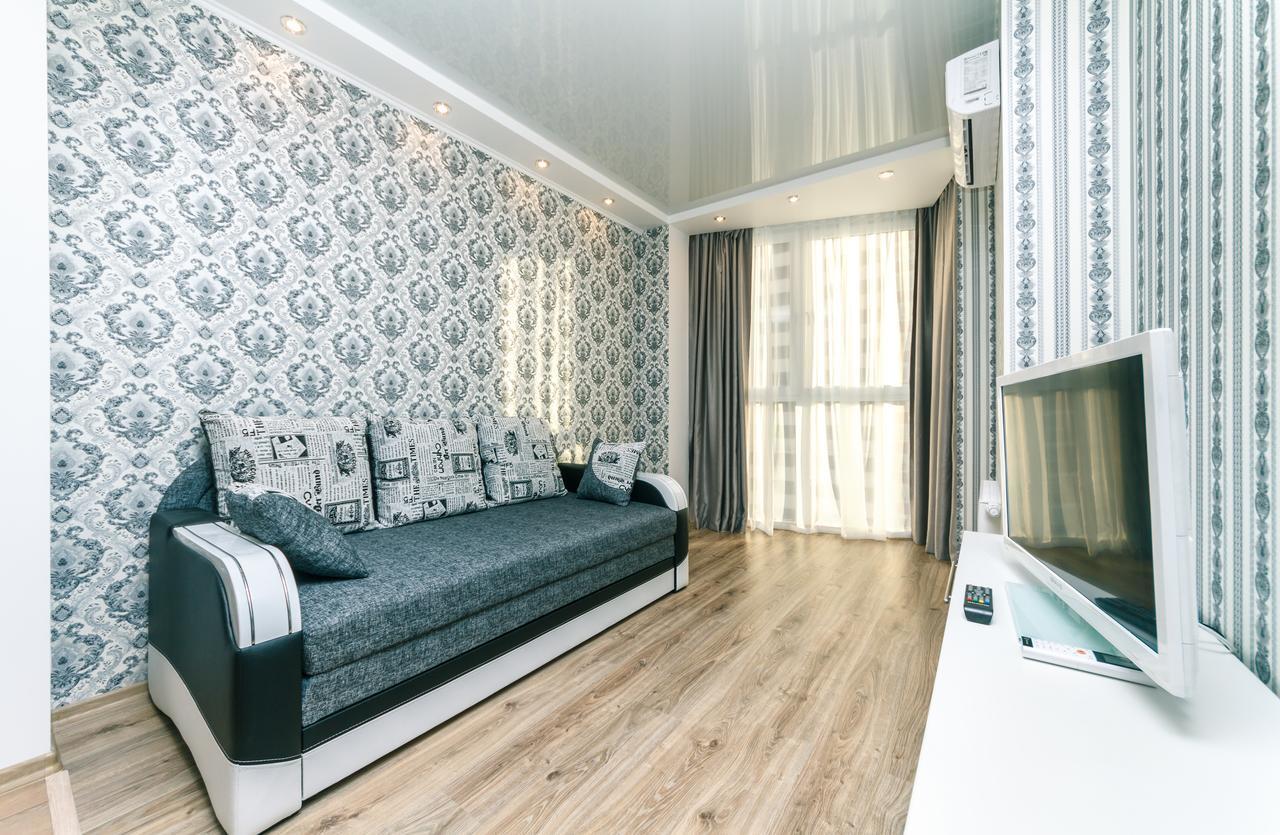 Flatrent Drahomanova 2A Apartamento Kiev Exterior foto