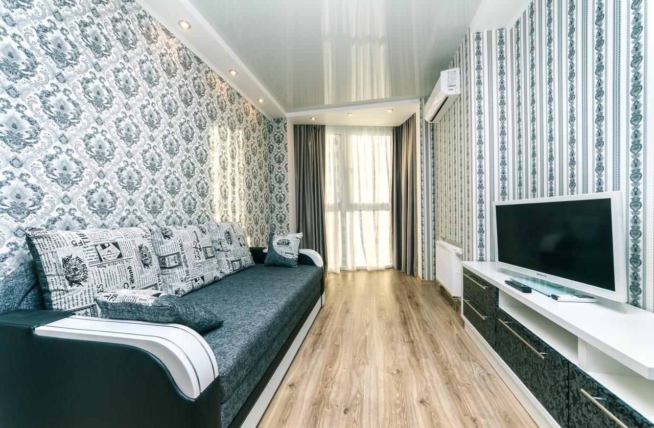 Flatrent Drahomanova 2A Apartamento Kiev Exterior foto